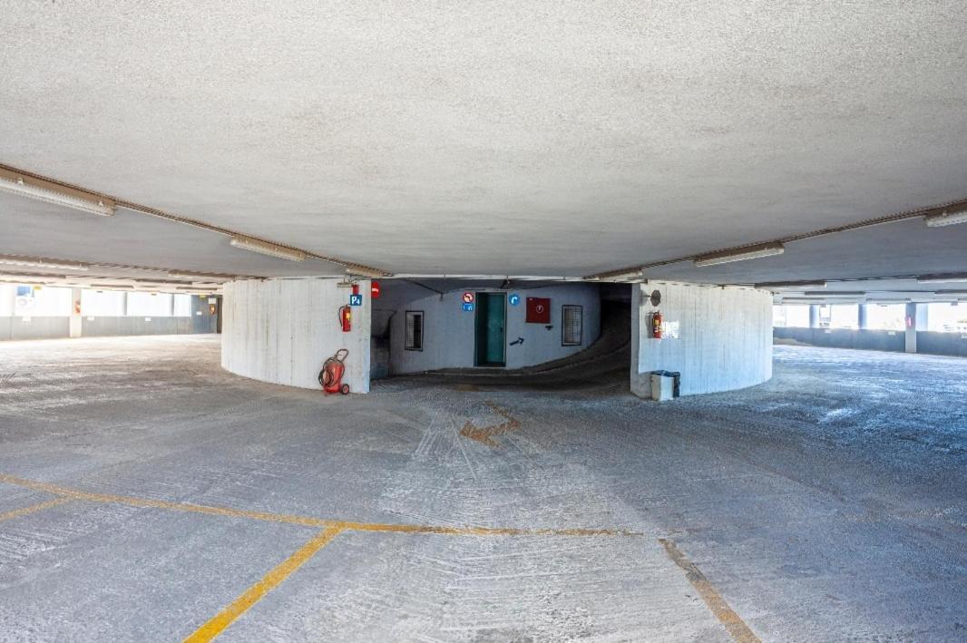 Railway Area Studio Parking Thessaloniki Exterior photo