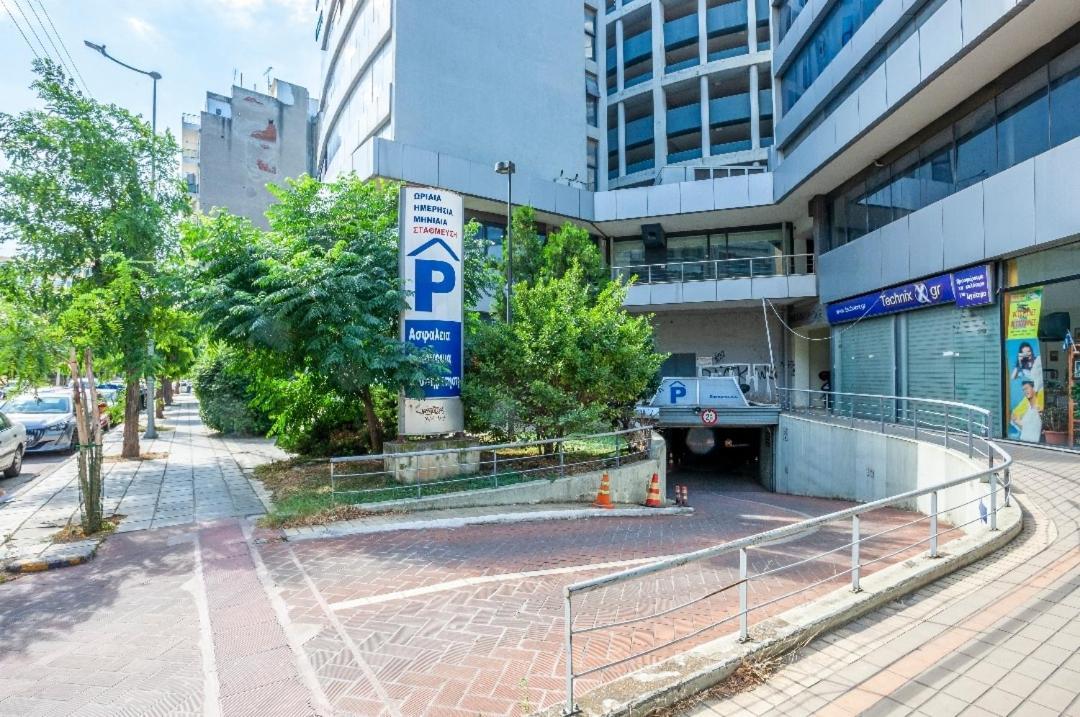 Railway Area Studio Parking Thessaloniki Exterior photo